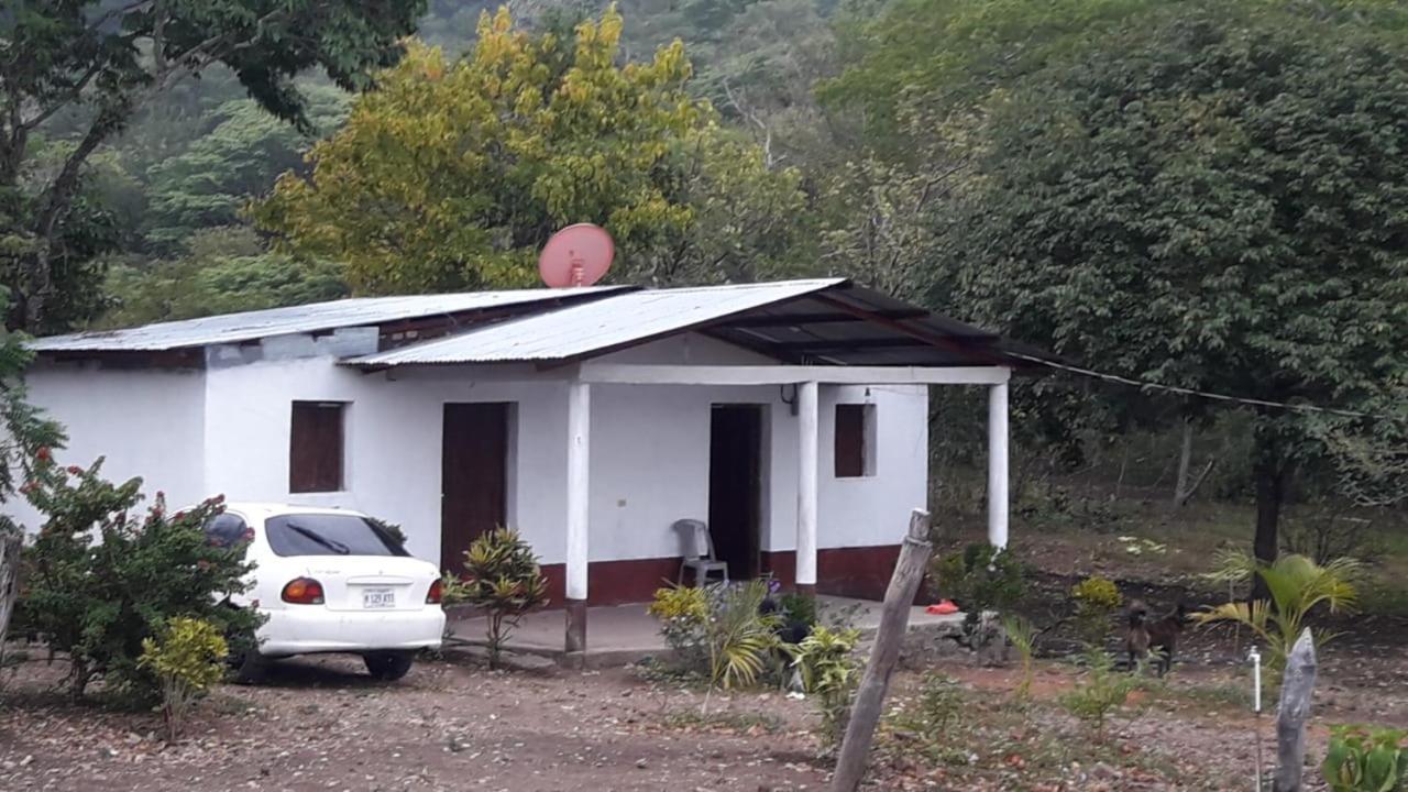 Gasthaus La Ceibita Tours Los Potrerillos Exterior foto